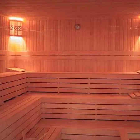 아파트호텔 Courtyard Long